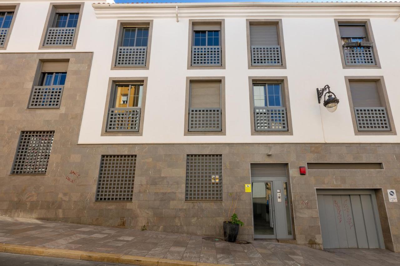 Apartamento Welcome Malaga Bagian luar foto
