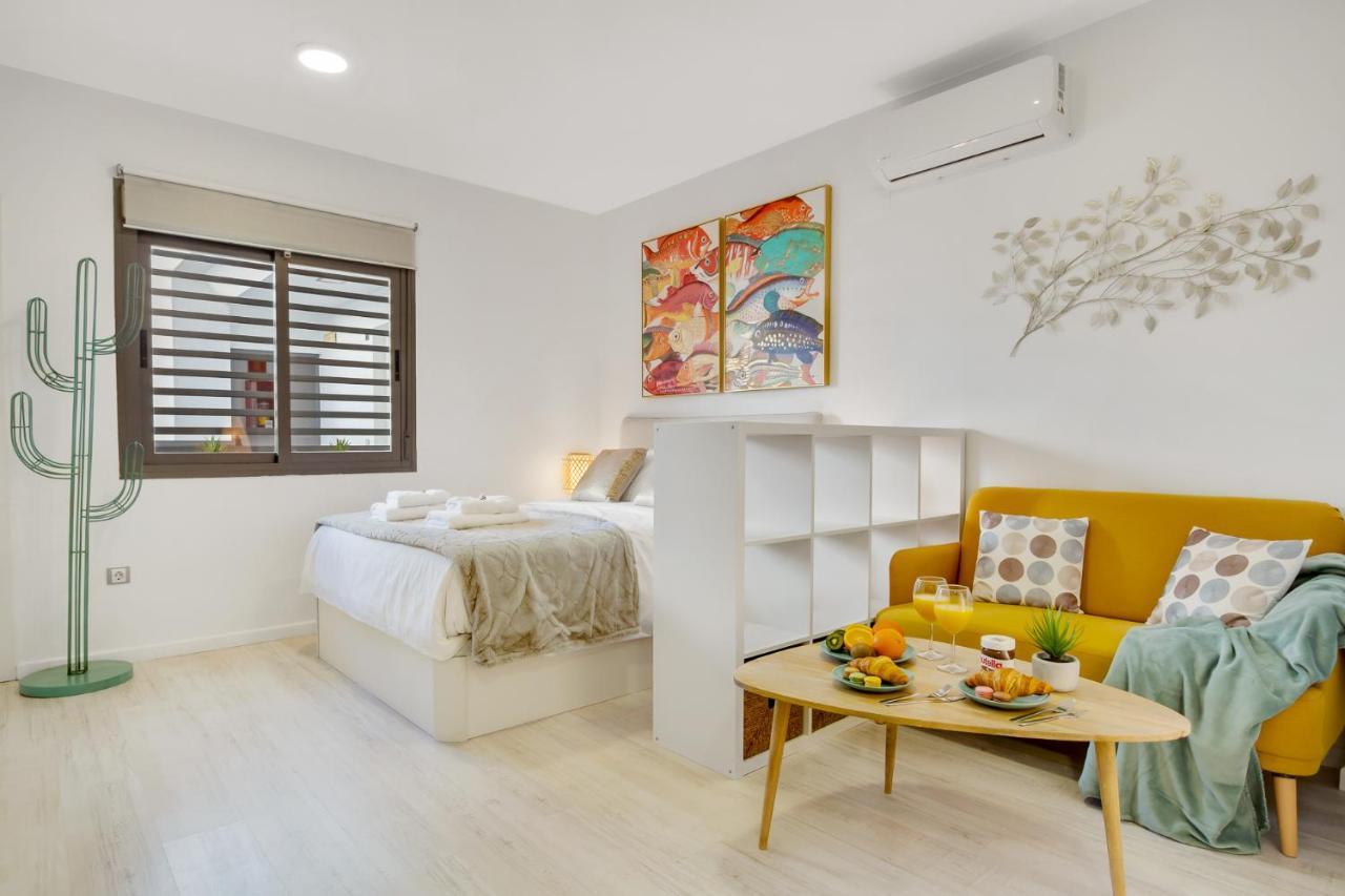 Apartamento Welcome Malaga Bagian luar foto