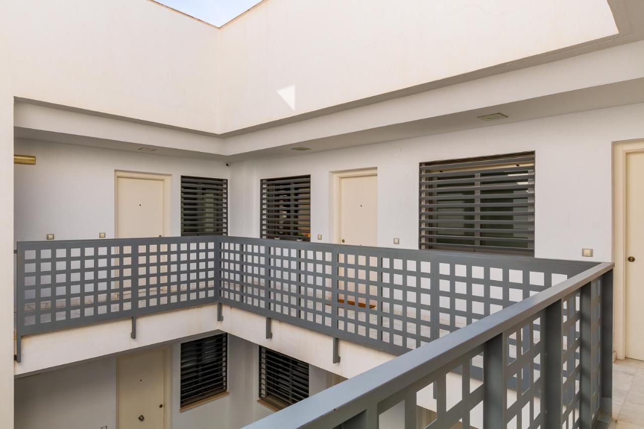Apartamento Welcome Malaga Bagian luar foto